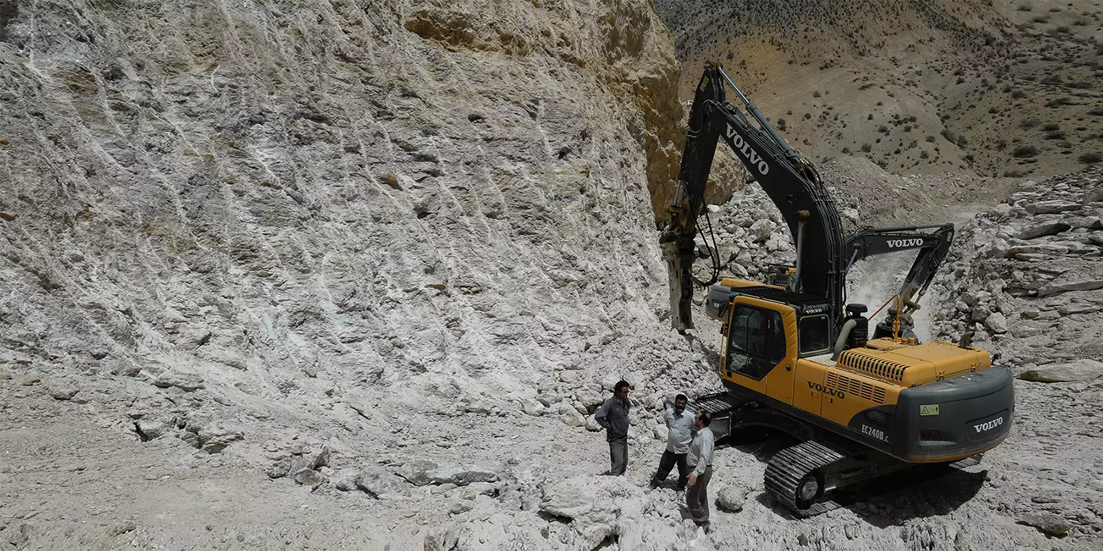 The huge reserves of Celestite and Gypsum